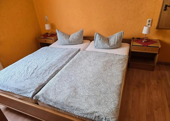 Turmblick Otel Auerbach (Vogtland)